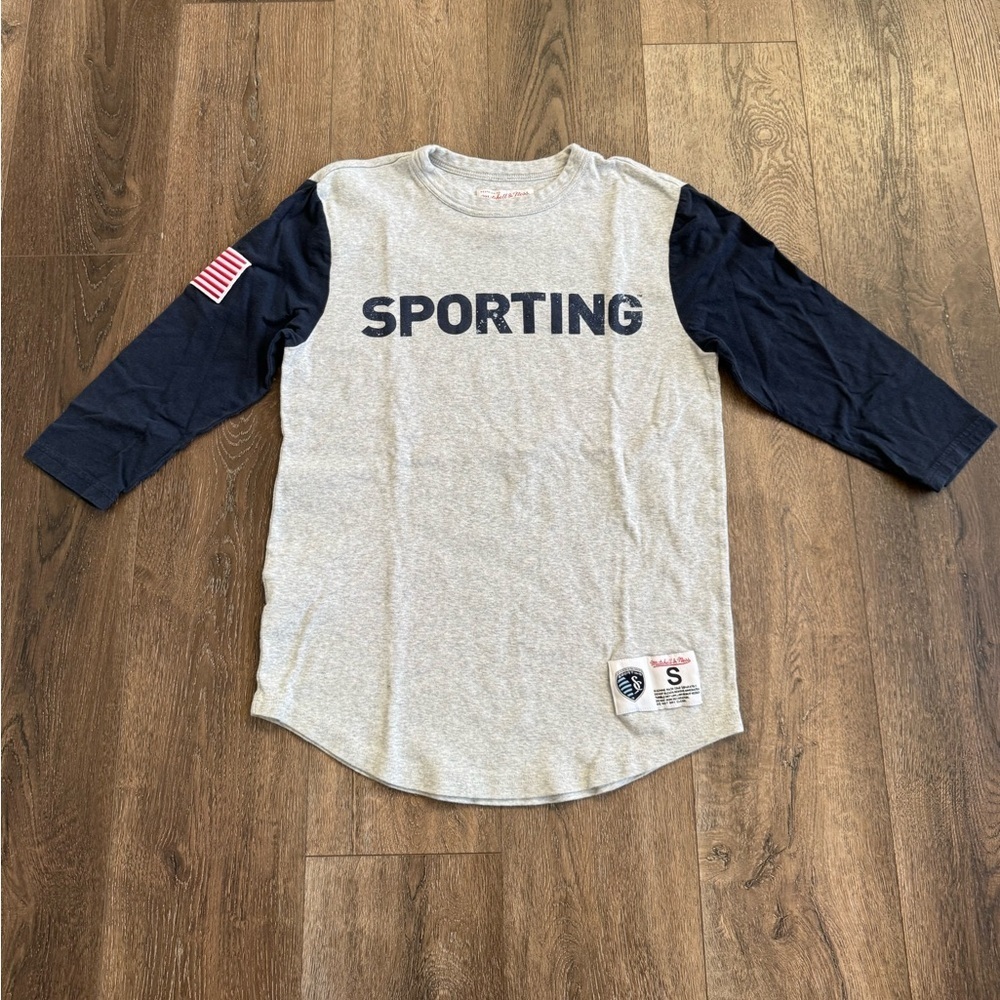 Mitchell & Ness Gray and Navy Sporting Raglan Tee, men’s size small.